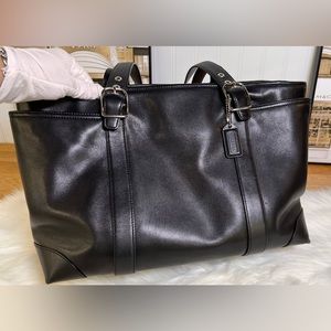 ⭐️Vintage Coach! XL black leather shopper/tote/diaper bag/carryall!